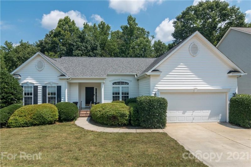 708 Circle Trace Road