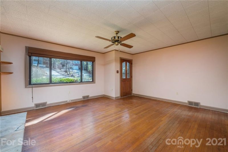 Property image 5 at 705 Holly Avenue, Black Mountain, NC 28711