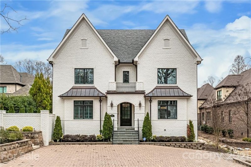 5528 Carmel Park Drive