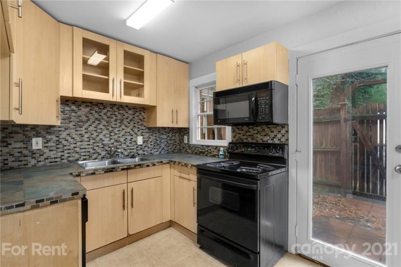 Property image 5 at 638 Chipley Avenue, Charlotte, NC 28205