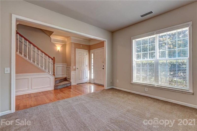 Property image 5 at 14142 Fitzroy Lane, Charlotte, NC 28277