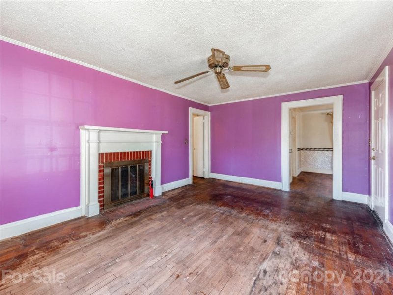 Property image 5 at 401 Hillcrest Avenue, Gastonia, NC 28052