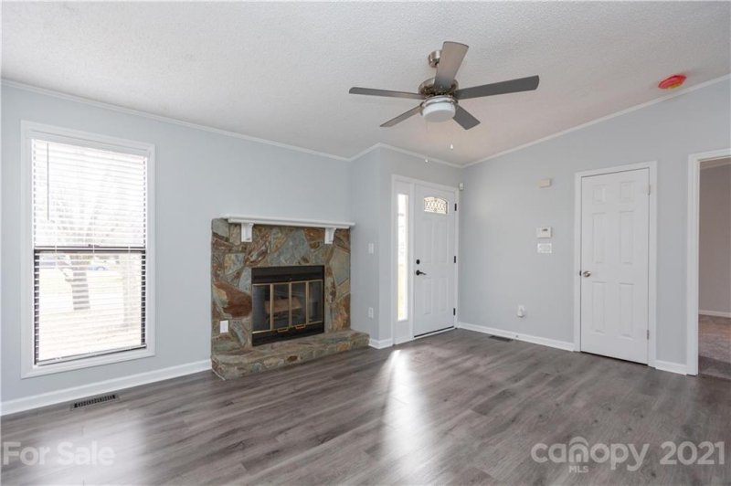 Property image 5 at 8301 Gera Emma Drive, Charlotte, NC 28215