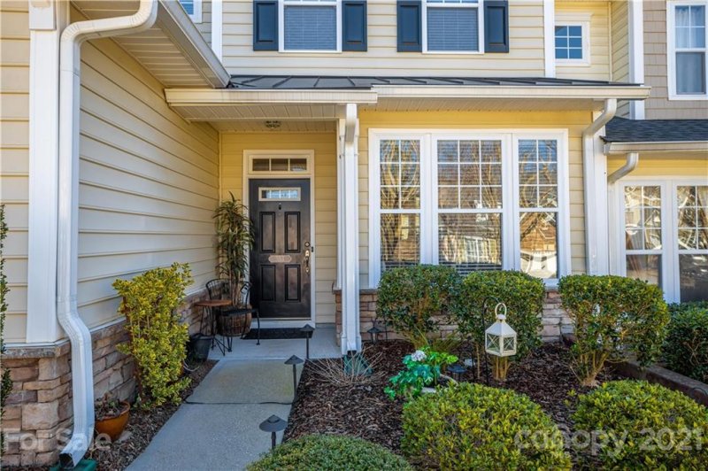 Property image 2 at 553 Pine Links Drive, Tega Cay, SC 29708