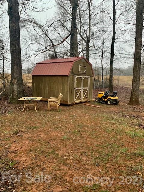 Property image 5 at 2020 Redberry Lane, Conover, NC 28613