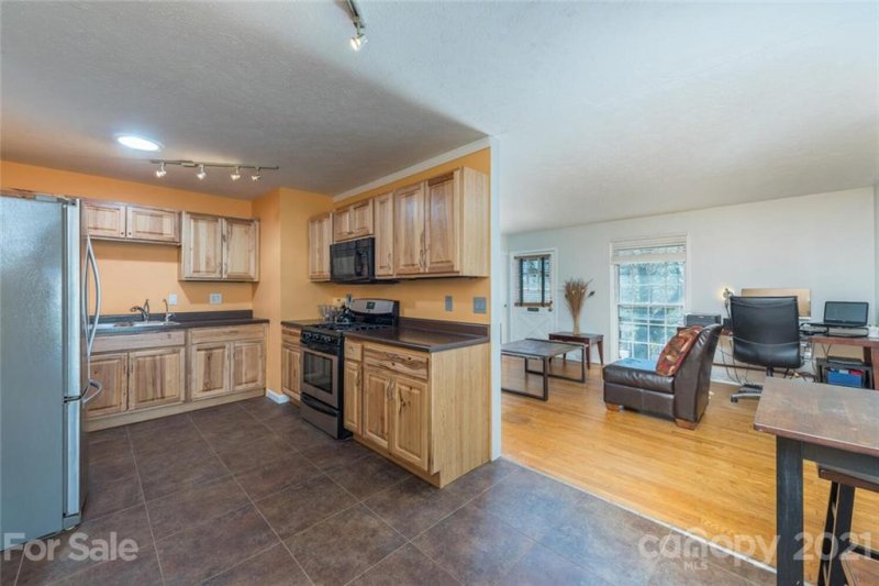 Property image 5 at 30 New Jersey Avenue, Asheville, NC 28806