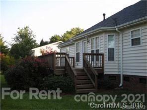 Property image 4 at 135 Mooreland Road, Mooresville, NC 28117