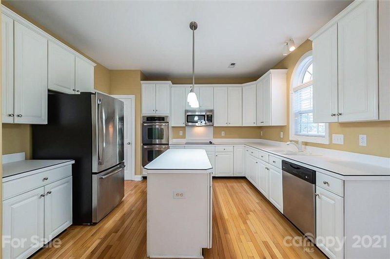Property image 2 at 6515 Red Maple Drive, Charlotte, NC 28277