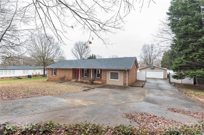 Property image 2 at 1709 Andover Street, Concord, NC 28027