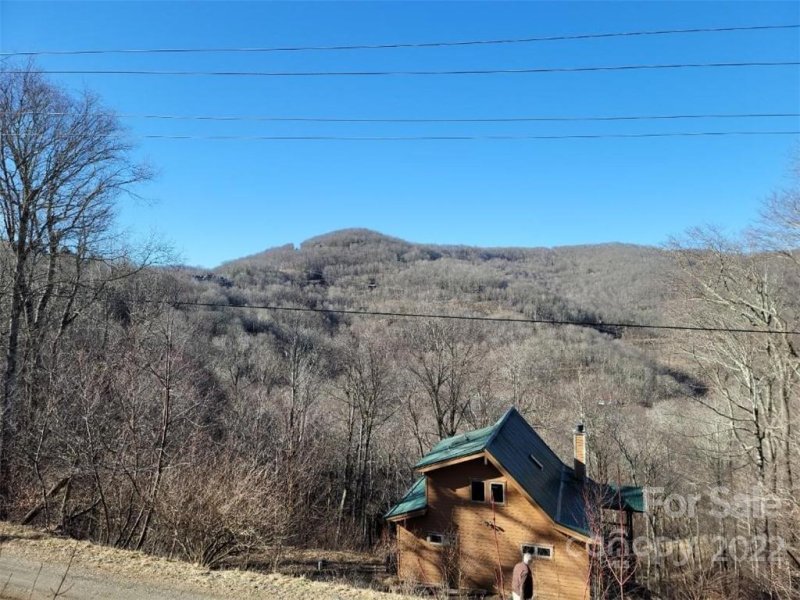 Property image 2 at 17 Zebulon Lane, Mars Hill, NC 28754