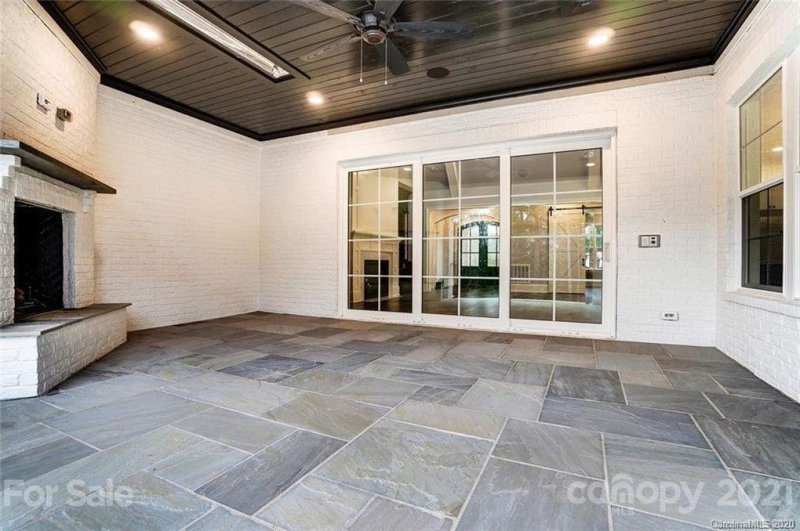 Property image 5 at 4817 Parview Drive, Charlotte, NC 28226