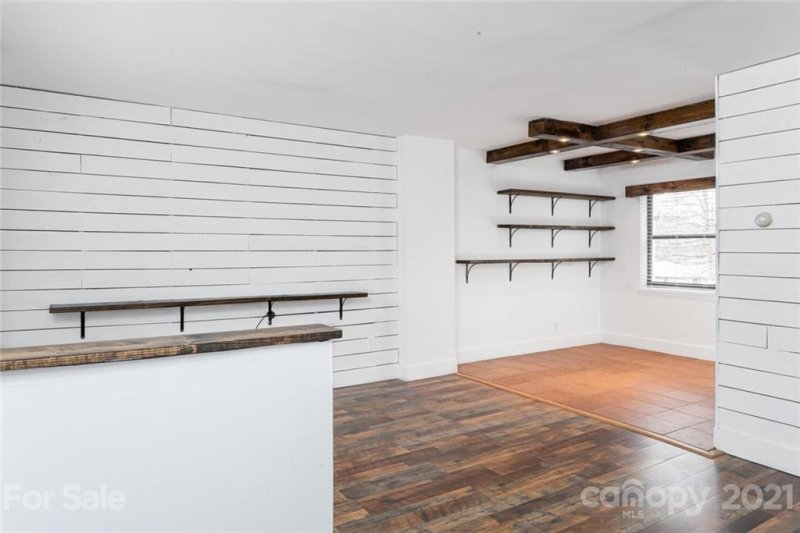 Property image 2 at 615 Biltmore Avenue, Asheville, NC 28803