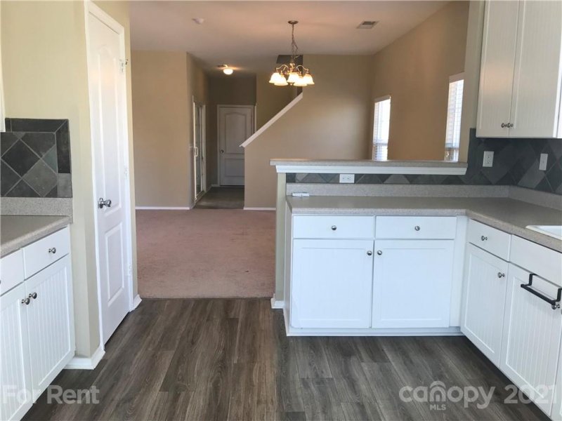 Property image 4 at 10235 Enniscrone Road, Pineville, NC 28134