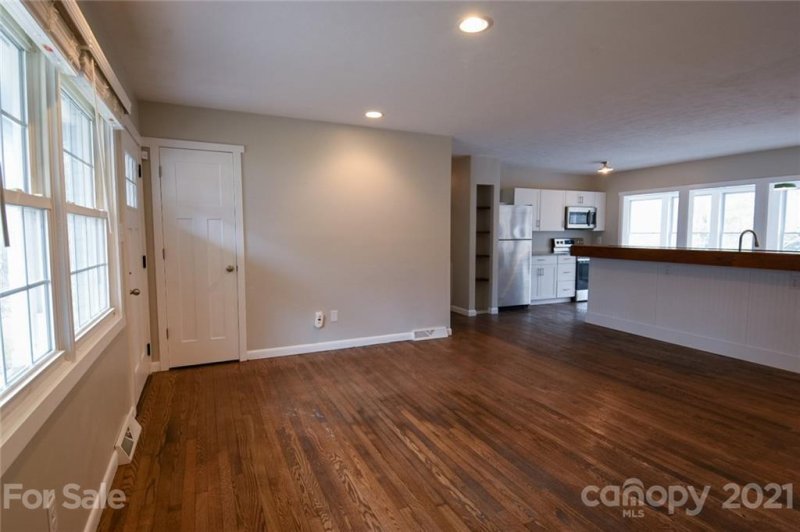 Property image 2 at 24 Clement Drive, Asheville, NC 28805