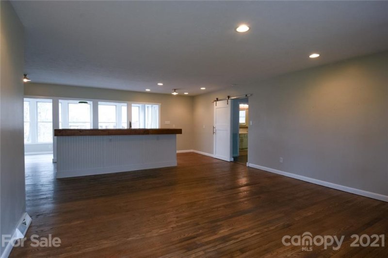 Property image 3 at 24 Clement Drive, Asheville, NC 28805