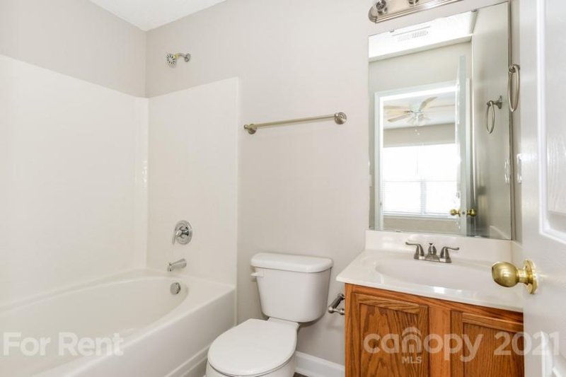 Property image 3 at 1239 Elise Marie Drive, Charlotte, NC 28214