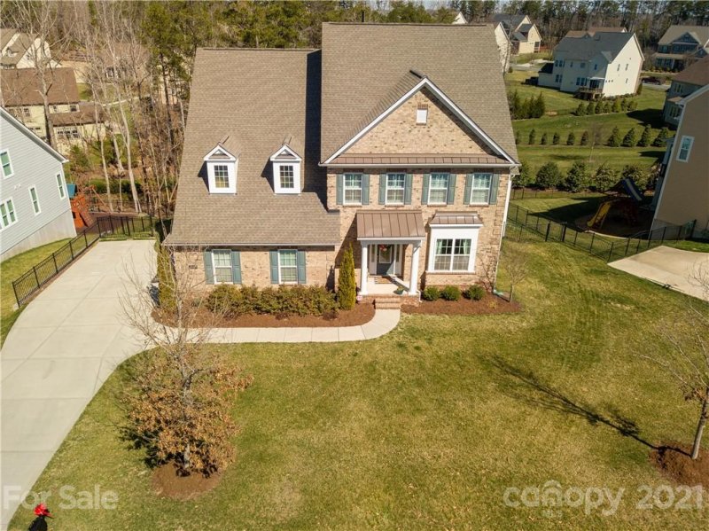 Property image 3 at 218 Monteray Oaks Circle, Fort Mill, SC 29715