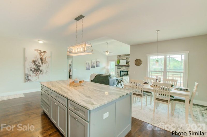 Property image 5 at 129 Leyland Circle, Hendersonville, NC 28792