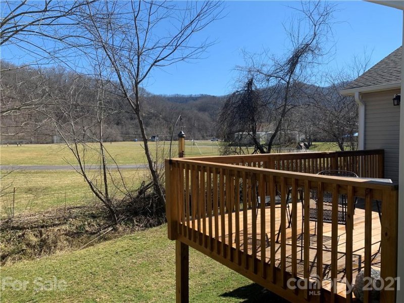 Property image 4 at 140 February Lane, Waynesville, NC 28785