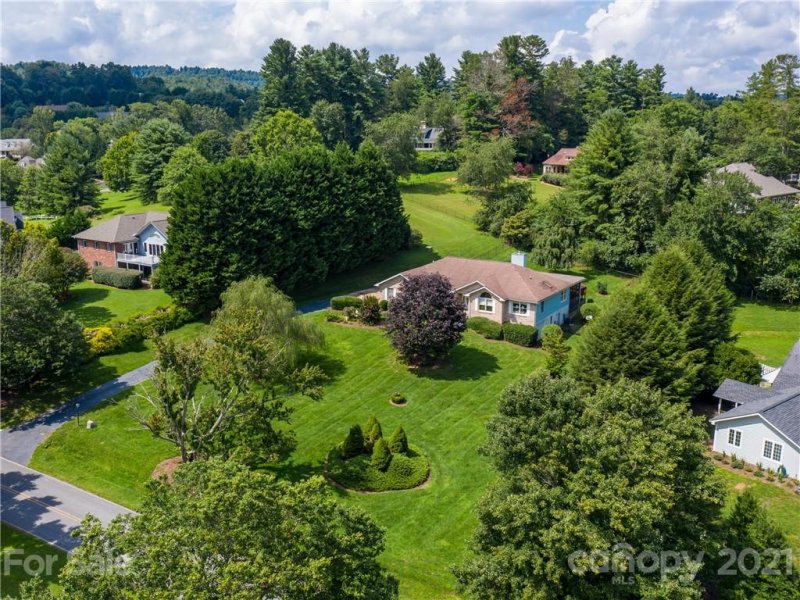 Property image 3 at 216 Sugar Hollow Road, Hendersonville, NC 28739