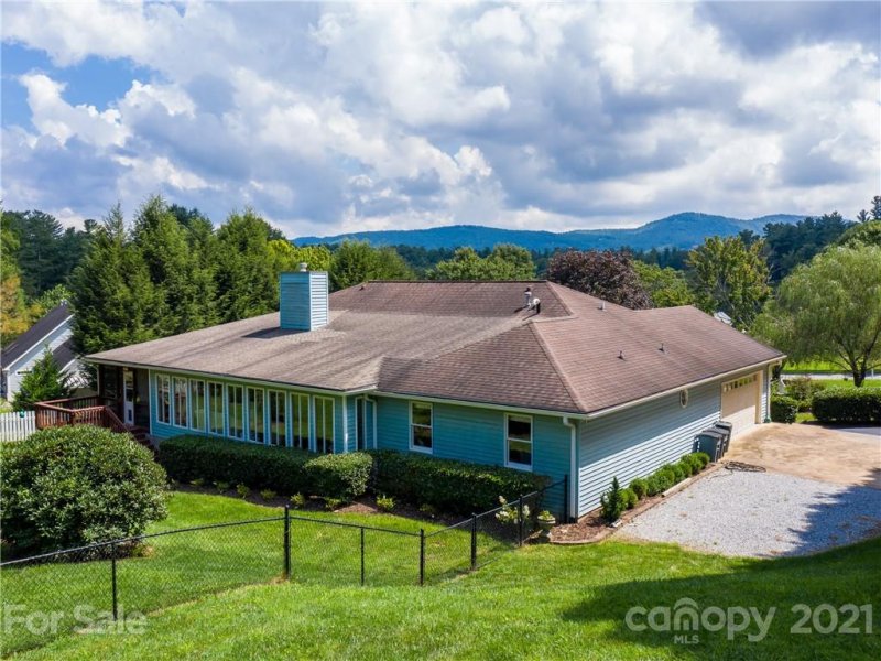 Property image 4 at 216 Sugar Hollow Road, Hendersonville, NC 28739