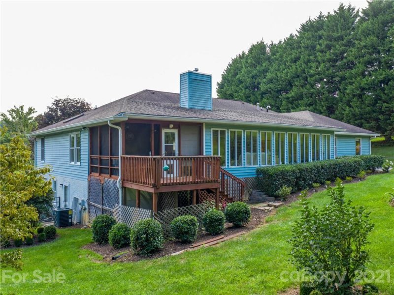 Property image 5 at 216 Sugar Hollow Road, Hendersonville, NC 28739