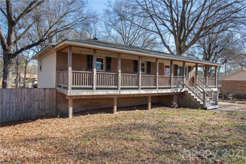 Property image 2 at 15213 Comanche Lane, Matthews, NC 28104