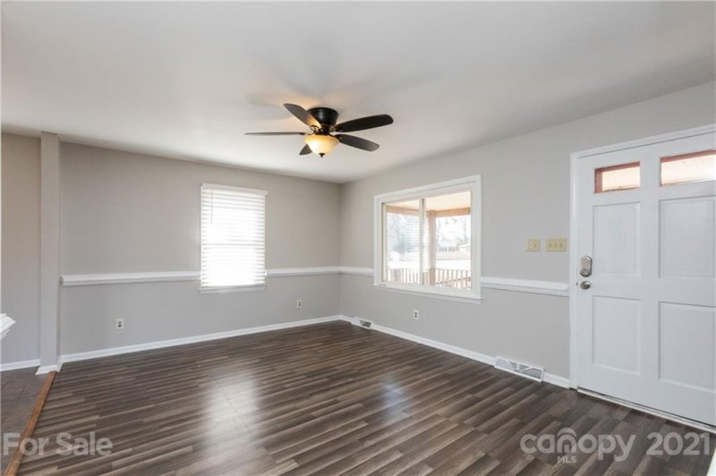 Property image 4 at 15213 Comanche Lane, Matthews, NC 28104