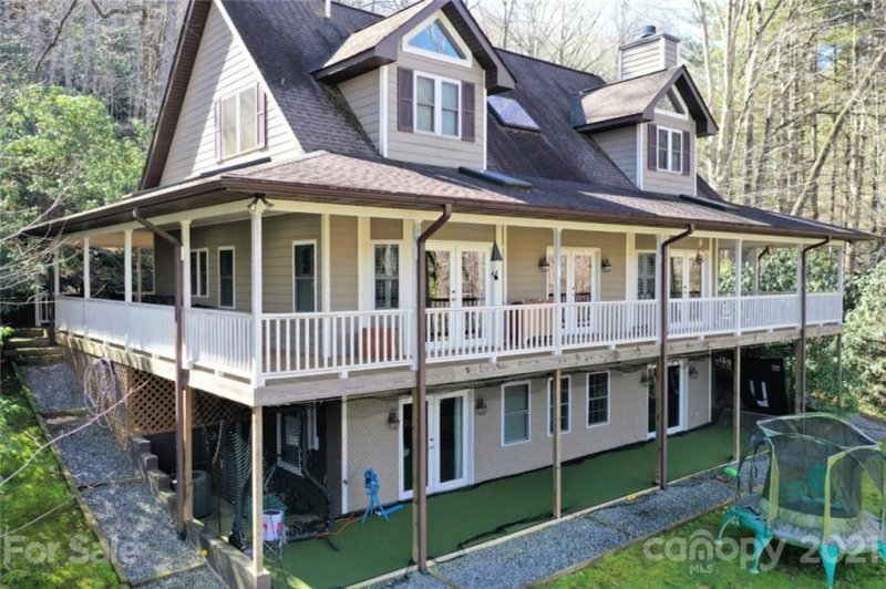 Property image 3 at 802 S Country Club Drive, Cullowhee, NC 28723