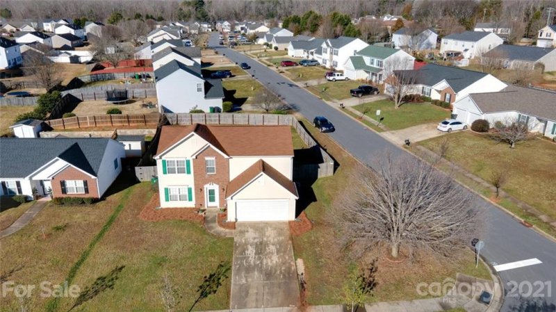 Property image 3 at 9831 Avensong Crossing Drive, Charlotte, NC 28215