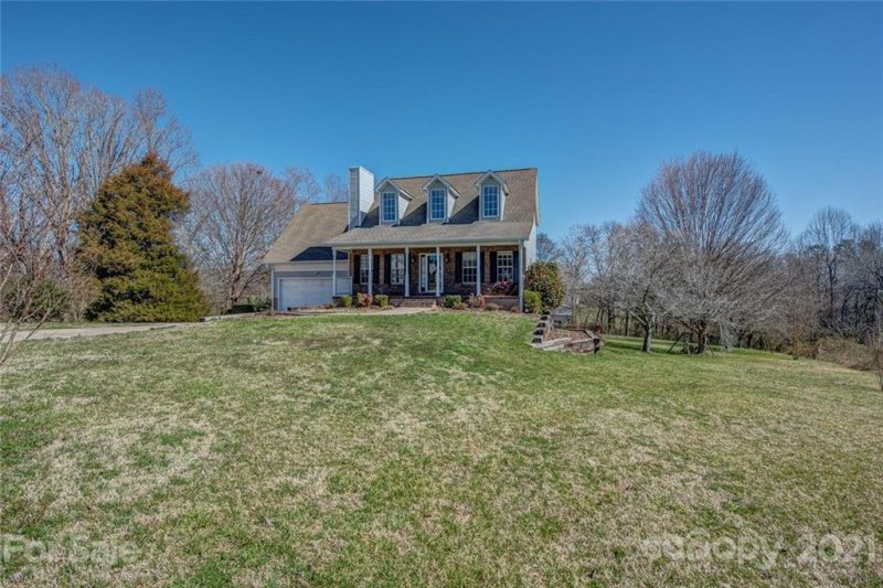 Property image 3 at 104 Cline Branch Lane, Kings Mountain, NC 28086