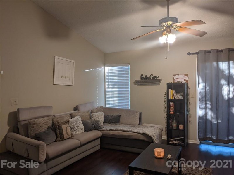 Property image 2 at 9601 Vinca Circle, Charlotte, NC 28213