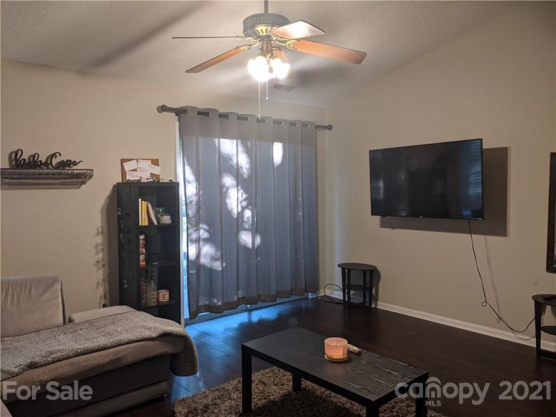 Property image 3 at 9601 Vinca Circle, Charlotte, NC 28213