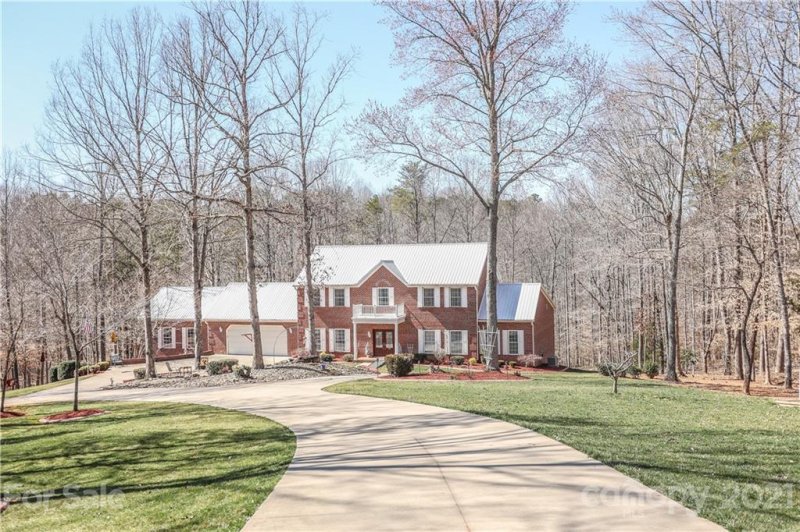 Property image 4 at 127 Sassafras Hill Drive, Rutherfordton, NC 28139
