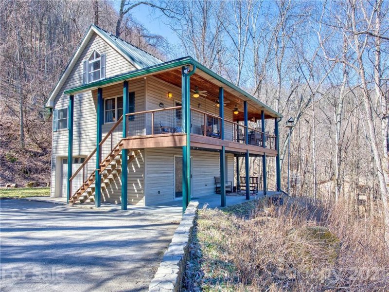 Property image 2 at 1463 Apple Creek Road, Waynesville, NC 28786