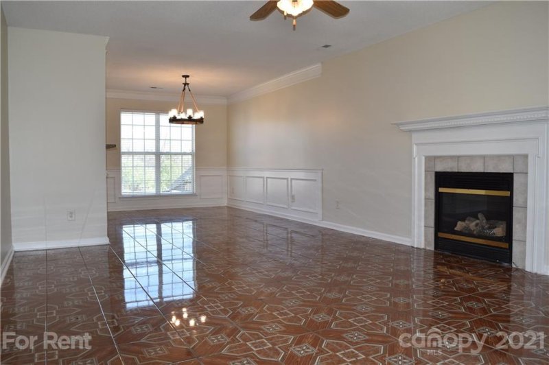 Property image 4 at 7115 Smithton Lane, Charlotte, NC 28213