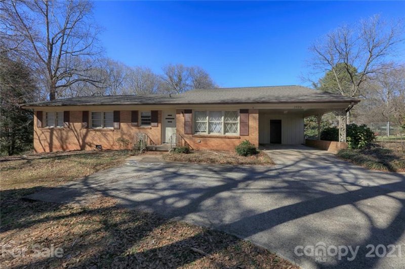 3020 Arnold Drive