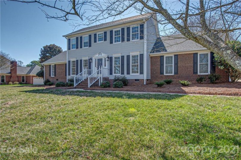Property image 2 at 2707 Steeplechase Road, Gastonia, NC 28056