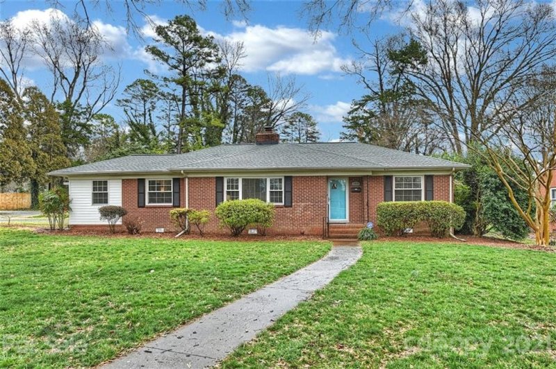 Property image 2 at 1666 Medford Drive, Charlotte, NC 28205