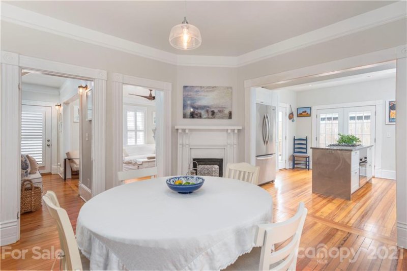 Property image 3 at 56 Roberts Street, Asheville, NC 28801