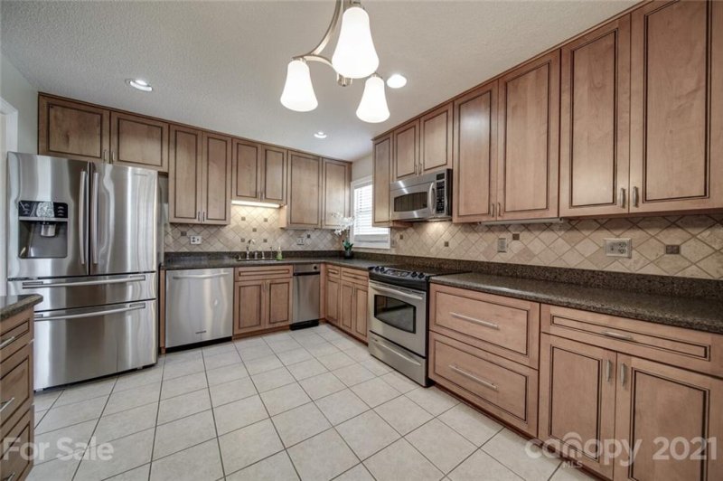 Property image 5 at 2858 Ashley Arbor Drive, Fort Mill, SC 29715