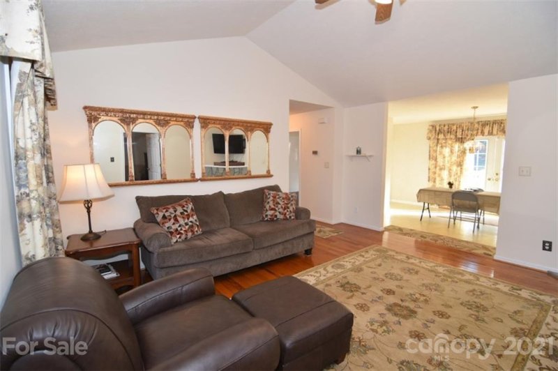 Property image 3 at 1965 Elk Track None, Hickory, NC 28602