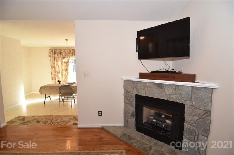 Property image 4 at 1965 Elk Track None, Hickory, NC 28602