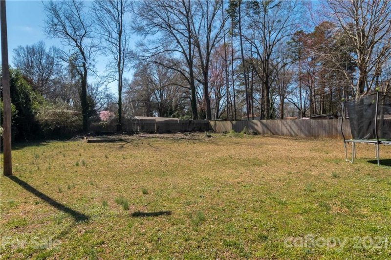 Property image 4 at 8905 Moores Chapel Road, Charlotte, NC 28214