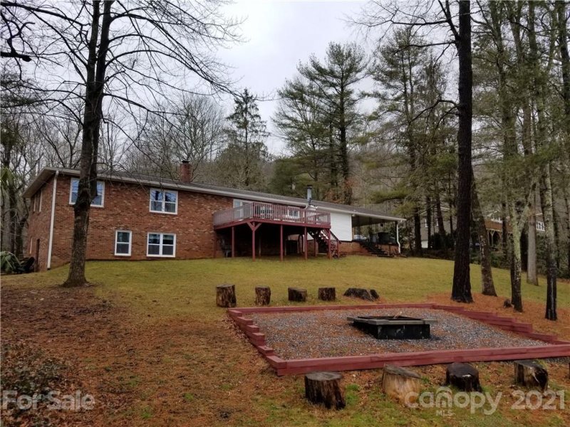 Property image 4 at 102 Allen Mountain Drive, Black Mountain, NC 28711