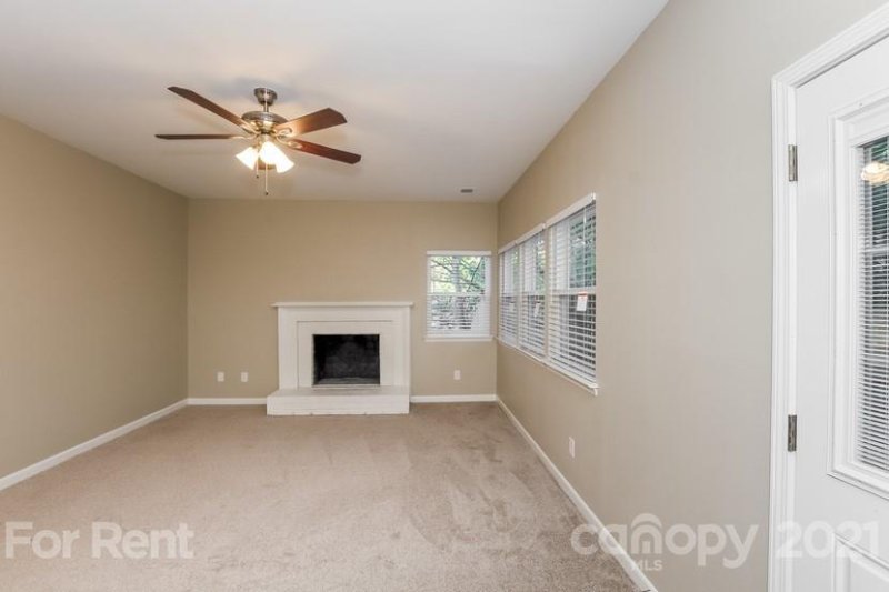 Property image 2 at 9940 Bella Marche Drive, Charlotte, NC 28227