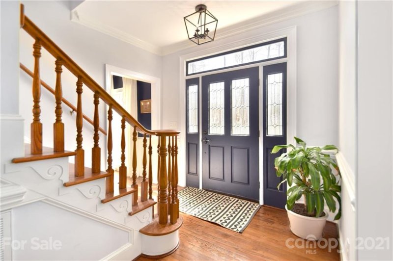 Property image 3 at 1401 Longleaf Court, Matthews, NC 28104