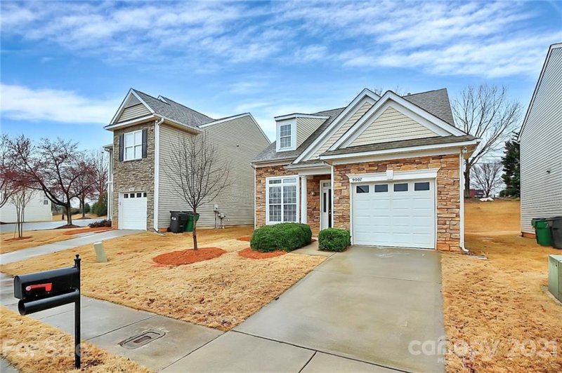 Property image 5 at 9007 Holland Park Lane, Charlotte, NC 28277