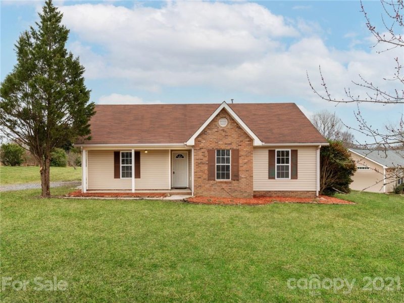 5216 Willow Run Drive