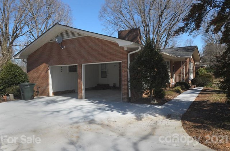 Property image 3 at 280 Neita Drive, Salisbury, NC 28147